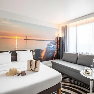 4* Otel Novotel Alster