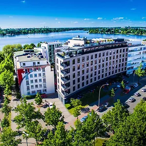 The George Hotel