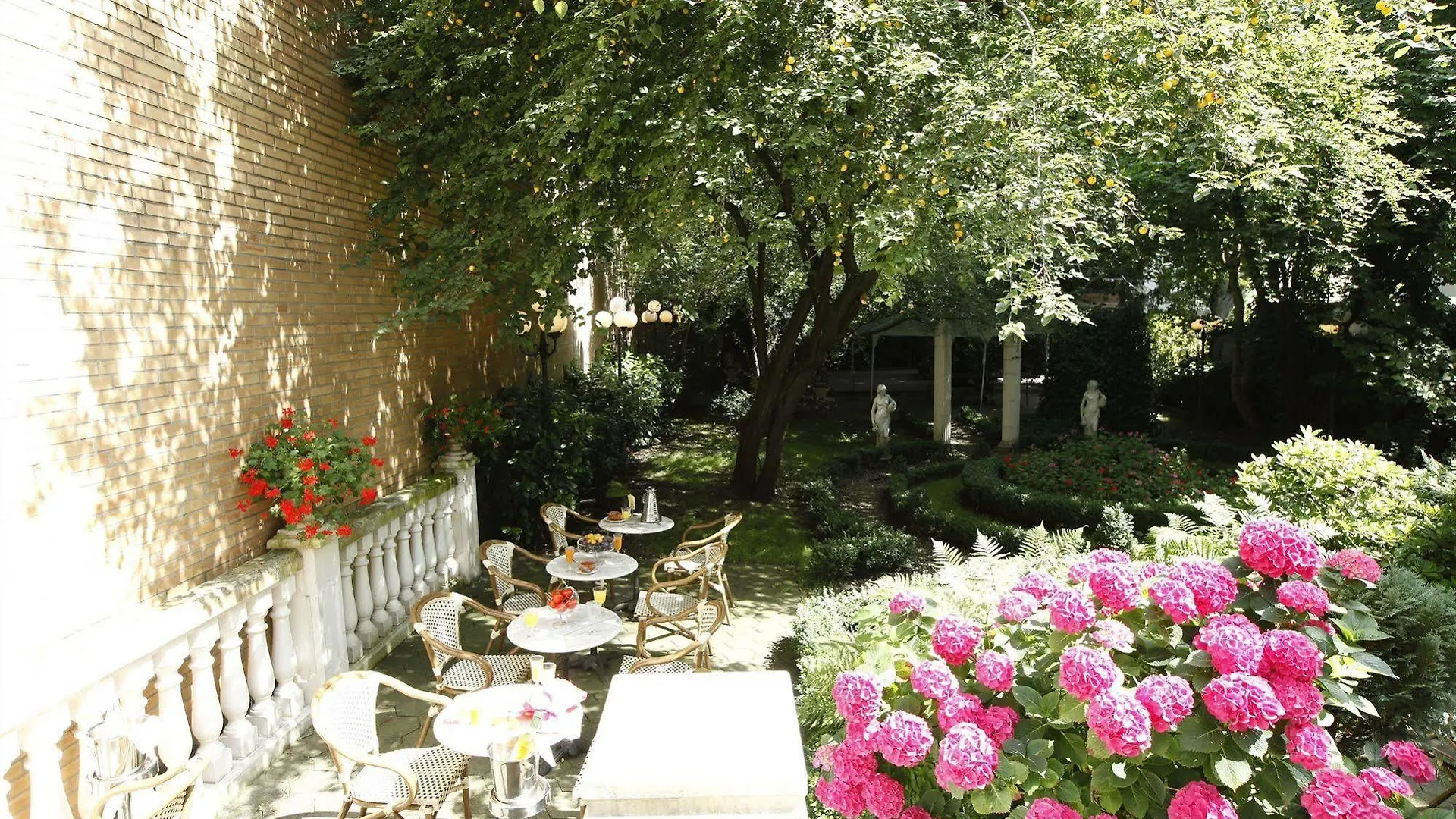 Boulevard Hotel Hambourg 4*,